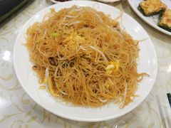 -鹏城人家海鲜酒家·23年老字号(较场尾店)