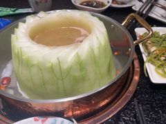 -得意咚瓜·顺德鱼生·冬瓜火锅(深圳首店)