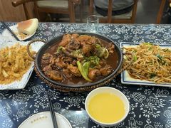 -八两八金·莱芜特色炒鸡(市南漳浦路店)