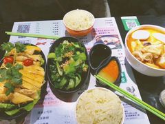 -绿柠食堂(北外滩店)