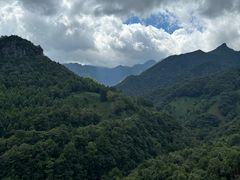 -石台牯牛降景区