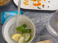 -肥肥虾庄·金牌油焖大虾(东湖欢乐谷店)