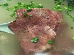 -老新隆牛肉锅贴(新街口店)