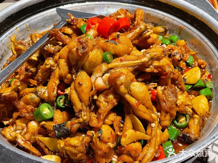 蛙小侠·沸腾砂锅(南山欢乐颂店)青椒紫苏味图片