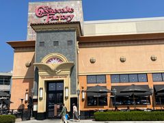 -The Cheesecake Factory(baldwin avenue)