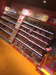 -Hamleys哈姆雷斯(三胞店)