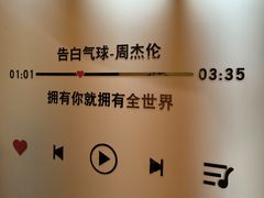 -溪岸路花鸟市场