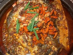 -鸣记脆皮烤鱼·海鲜烤鱼(三八广场店)