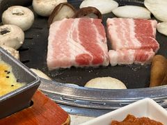 -韩香福烤肉庄园(荣成店)