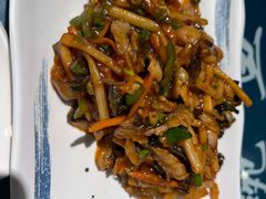 -南京金牛湖巨碗鱼头