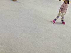 -冠军冰场CHAMPION RINK(凯德广场店)