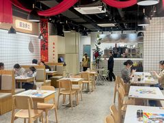 -樂麗餐室 · 本地茶餐廳(扬名广场店)