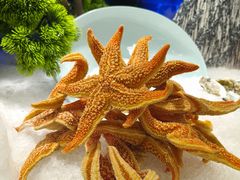 -四囍码头海鲜烧烤自助火锅(外滩南京东路悦荟广场店)