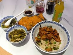 -鲁达面馆本帮风味(共康东路店)