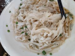 鸡油捞河粉-张家卫·阳江菜·小海鲜(肥婆湾桥店)