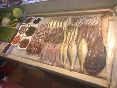 -渔中舟海鲜大排档(普陀沈家门店)