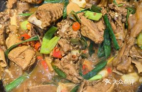 Classic Stewed Goose in Clay Pot