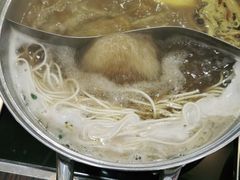 -资和信百货商场