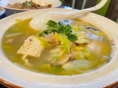 -吴记酱骨炖菜馆(西大直街店)
