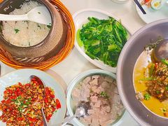 -饭怕鱼·黄焖鲟龙鱼(湖大店)