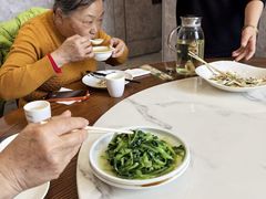 -品鲜村农家菜·阳澄湖大闸蟹(总店)