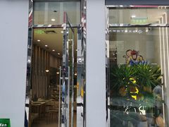 门面-猫王榴莲世家(三里屯SOHO商场店)