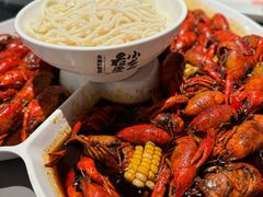-龙巢盱眙龙虾·牛蛙·烧烤宵夜(八卦岭店)