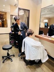 -悦Salon发型设计