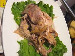 -雪乡人家东北菜·铁锅炖一切(高斯路店)
