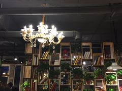 -小小河边鱼(天润城店)