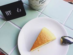 -有猫主题·治愈系猫咖(曾厝垵店)