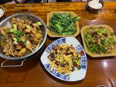 -苗湘食府(十年店)