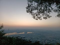 -紫金山山顶公园