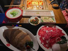 -九鼎轩脆毛肚火锅(三钢里店)