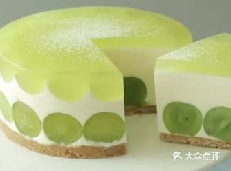 很火的​韩式水果奶油蛋糕，3步就能搞定！