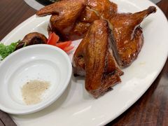 脆皮烧乳鸽-富豪酒家(正大广场店)