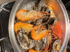 -亚马逊蒸汽活海鲜自助(LCM置汇旭辉广场店)