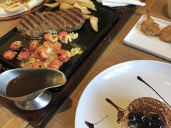 -必胜客(安盛金马店)