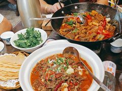 -富正毅三下锅·湘西韵味(天门山索道店)