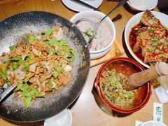 -费大厨辣椒炒肉(富兴店)