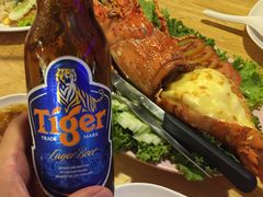 -J Daeng Seafood