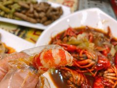 -扒虾小妹儿麻辣海鲜(宏图街店)