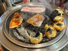 -围炉肉舍丹东海鲜烤肉·烤活鳗(步行街店)
