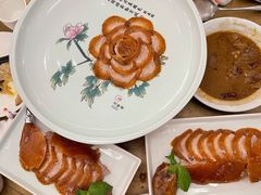 盛世牡丹烤鸭-京味斋·烤鸭·北京菜(安贞店)