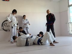 -Flow巴西柔术拳击泰拳馆