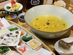 -芸南道·过桥米线(昆明老街旗舰店)