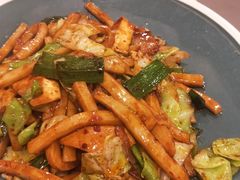 泡菜炒年糕-咬不得高祖生煎·简餐(城站店)