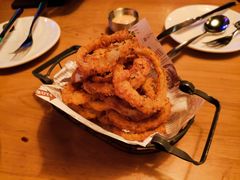 美式炸洋葱圈-MR.ROCKY洛奇先生RESTAURANT&BAR(宝安壹方城店)