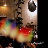 一边叨叨“我觉得现在的你比任何网传照片都像千玺
