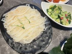 -德天肥牛海鲜火锅(城西银泰店)